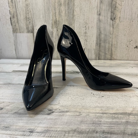 Jessica Simpson Shoes - Jessica Simpson black high heel patent leather pumps size 7.5